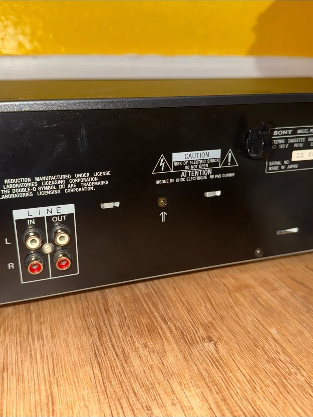 Sony Stereo Cassette Deck TC-WR521 Turns On Untested needs Speakers to hear Turn